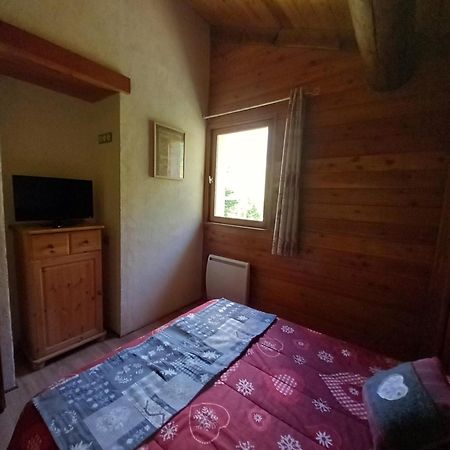 Chalet L'Aubepine Residence B&B بيسّانس المظهر الخارجي الصورة