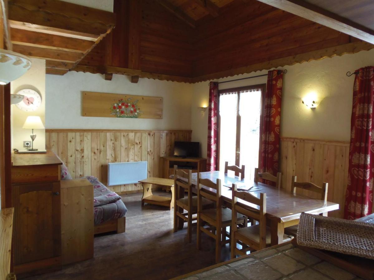 Chalet L'Aubepine Residence B&B بيسّانس المظهر الخارجي الصورة