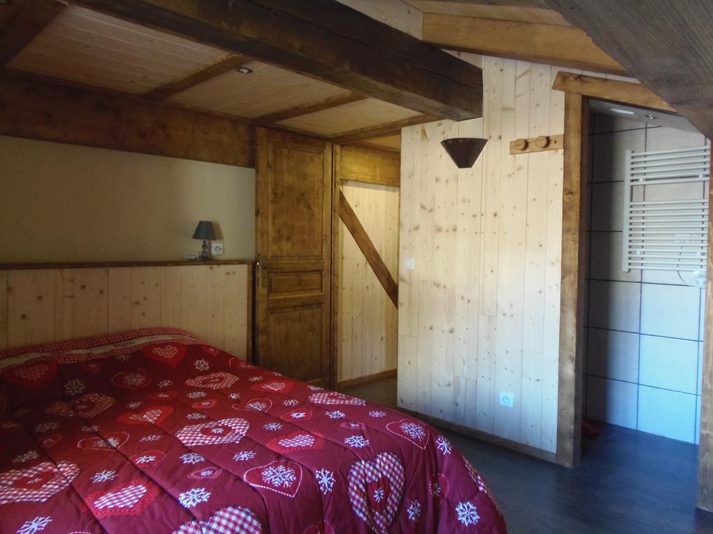 Chalet L'Aubepine Residence B&B بيسّانس المظهر الخارجي الصورة