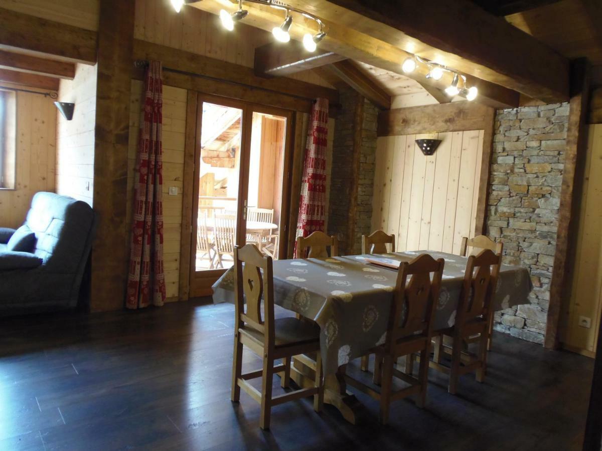 Chalet L'Aubepine Residence B&B بيسّانس المظهر الخارجي الصورة