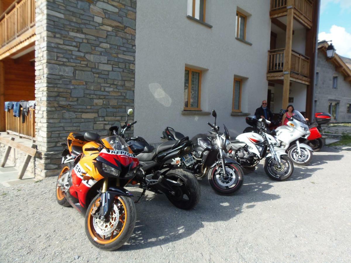 Chalet L'Aubepine Residence B&B بيسّانس المظهر الخارجي الصورة