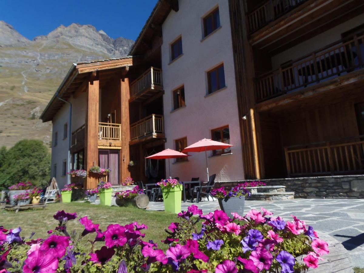 Chalet L'Aubepine Residence B&B بيسّانس المظهر الخارجي الصورة